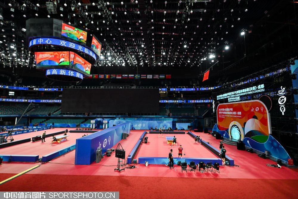 2025全国半程马拉松锦标赛（第1站）四川仁寿鸣枪开跑